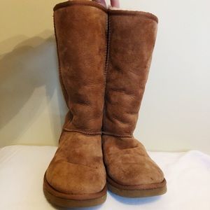 Brown Ugg boots